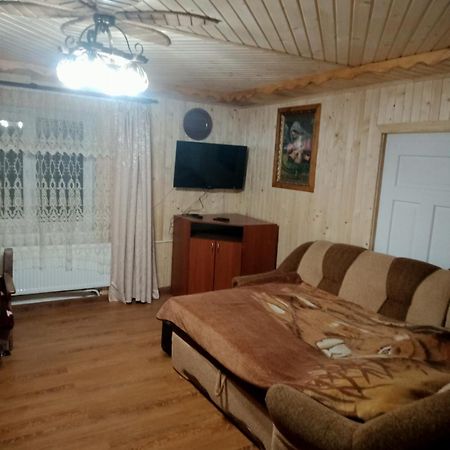 Holiday Home Tihiy Dvor マイコリチン エクステリア 写真