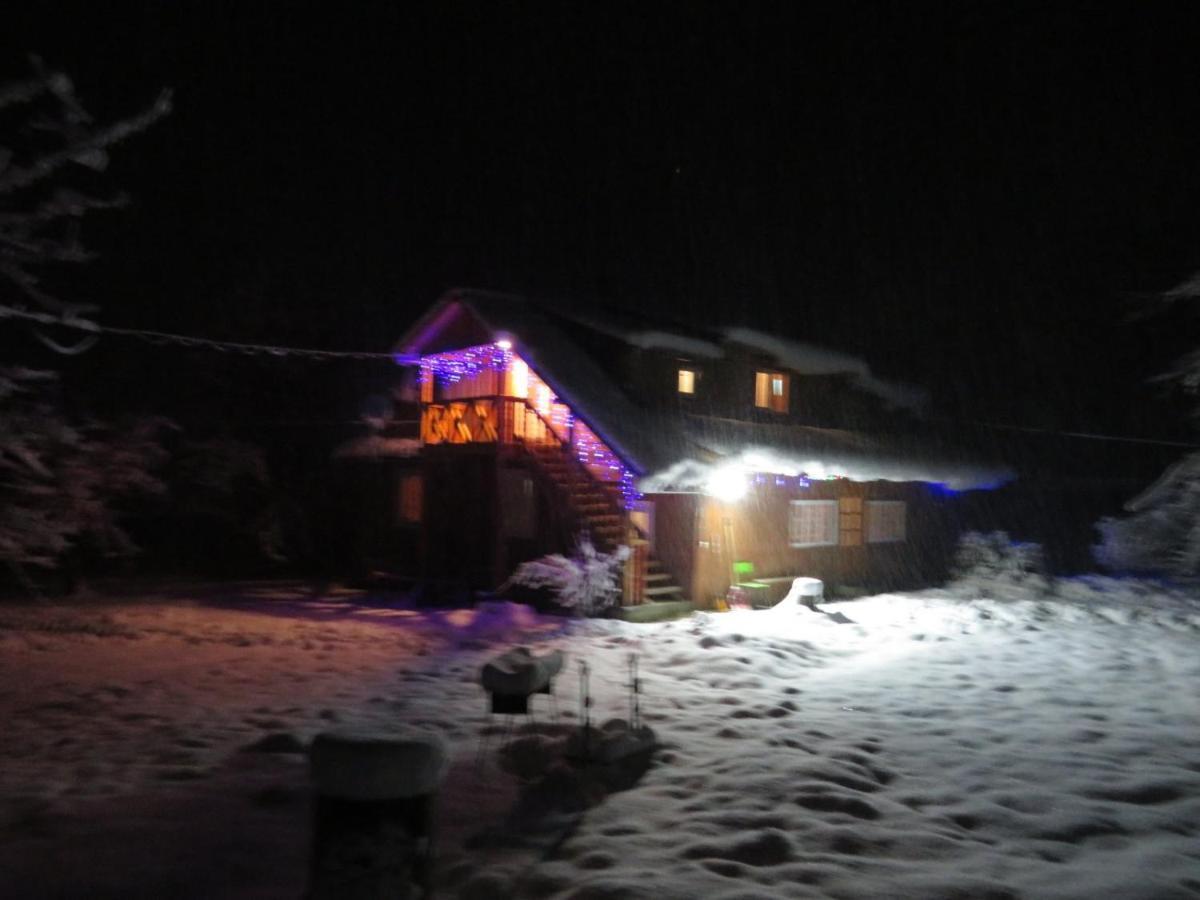 Holiday Home Tihiy Dvor マイコリチン エクステリア 写真