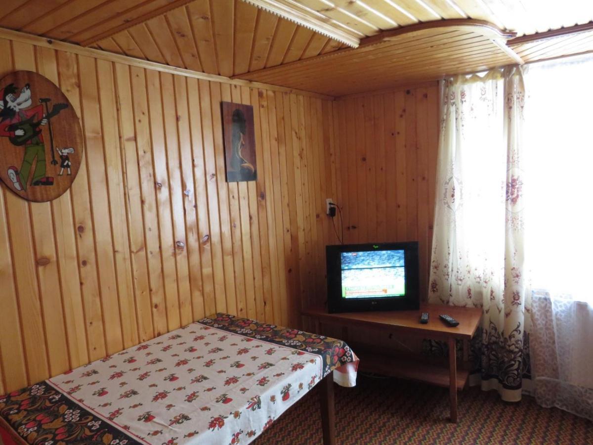 Holiday Home Tihiy Dvor マイコリチン エクステリア 写真